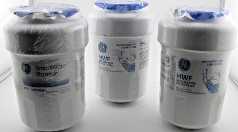 GE MWF Genuine Refrigerator Water Filter 3 Pack New Removes Lead Chlorine Odor