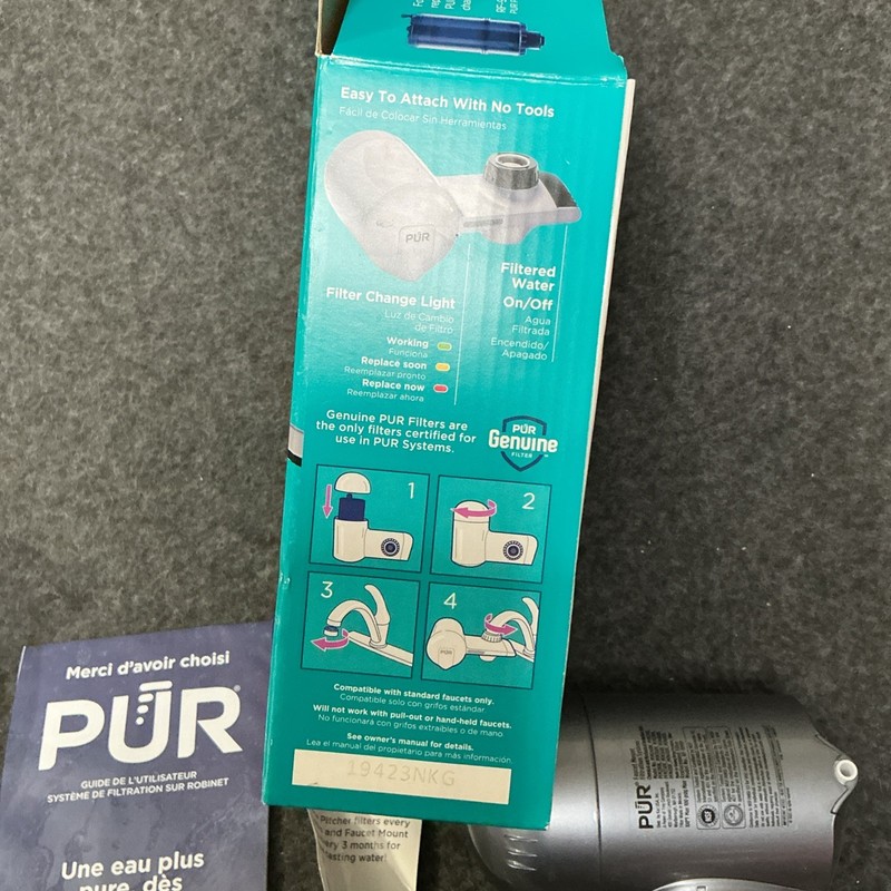 PUR PLUS Faucet Filtration System - Metallic Gray (PFM350V) gallery
