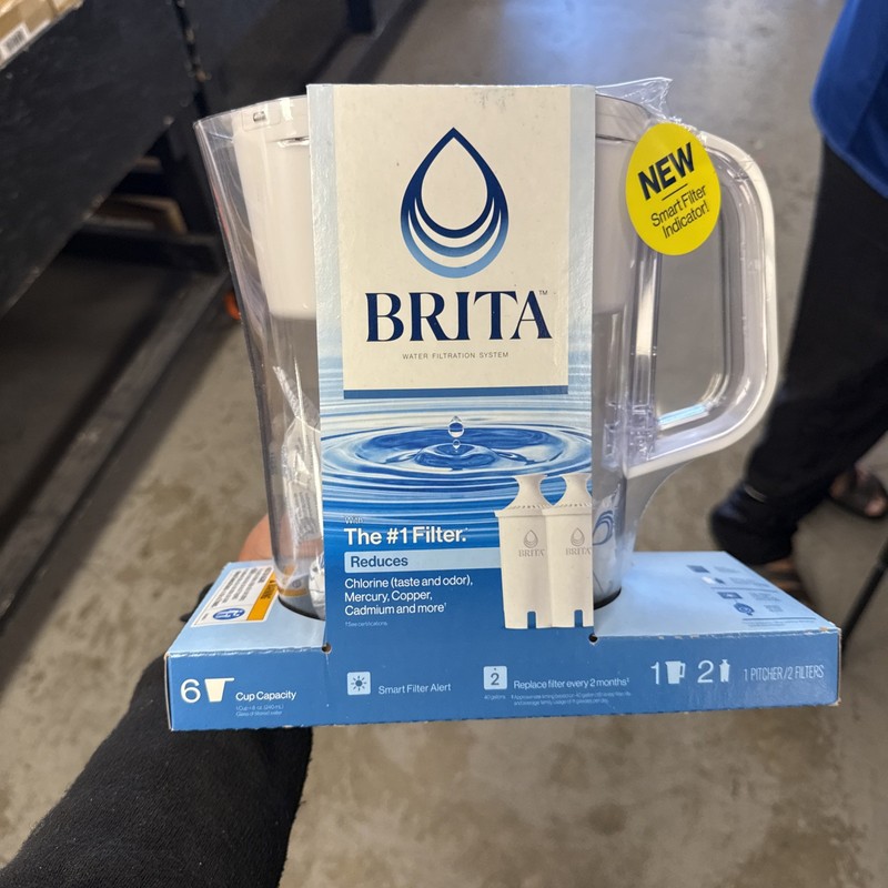 Brita Space Saver 6 Cup Water Filter Pitcher with 2 Standard Filters gallery