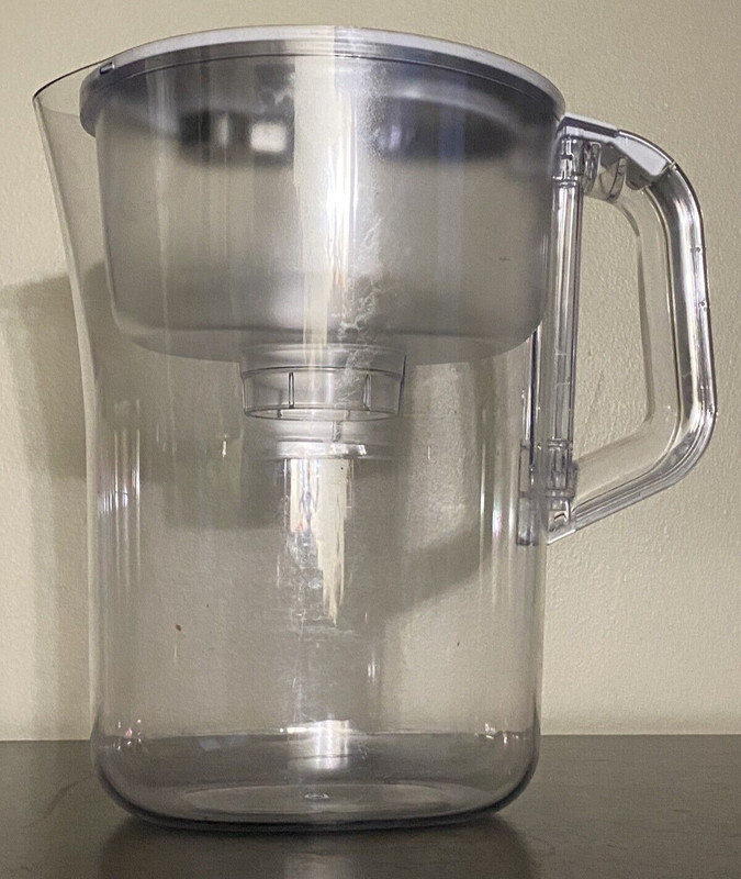 Brita Water 10 Cups Filtration Pitcher Champlain Model No. 0B61- 0B03