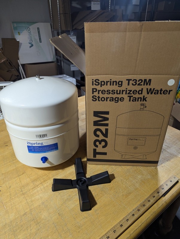 iSpring T32M Pressurized Water Storage Tank with Ball Valve for Reverse Osmosis