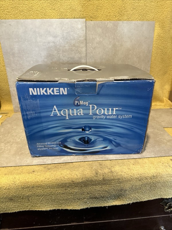 NIKKEN #1360 PiMAG AQUA POUR GRAVITY WATER FILTRATION SYSTEM BRAND NEW READ MORE
