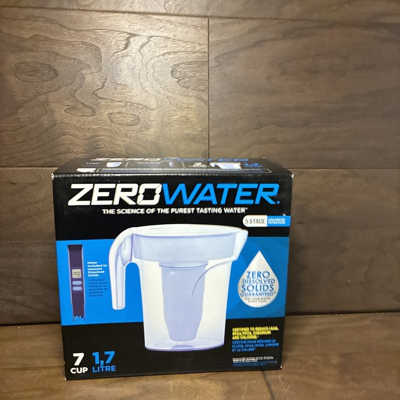 Culligan Zero Water 7 Cup 1.7 L 5-Stage Ready Pour Pitcher + Water Quality Meter