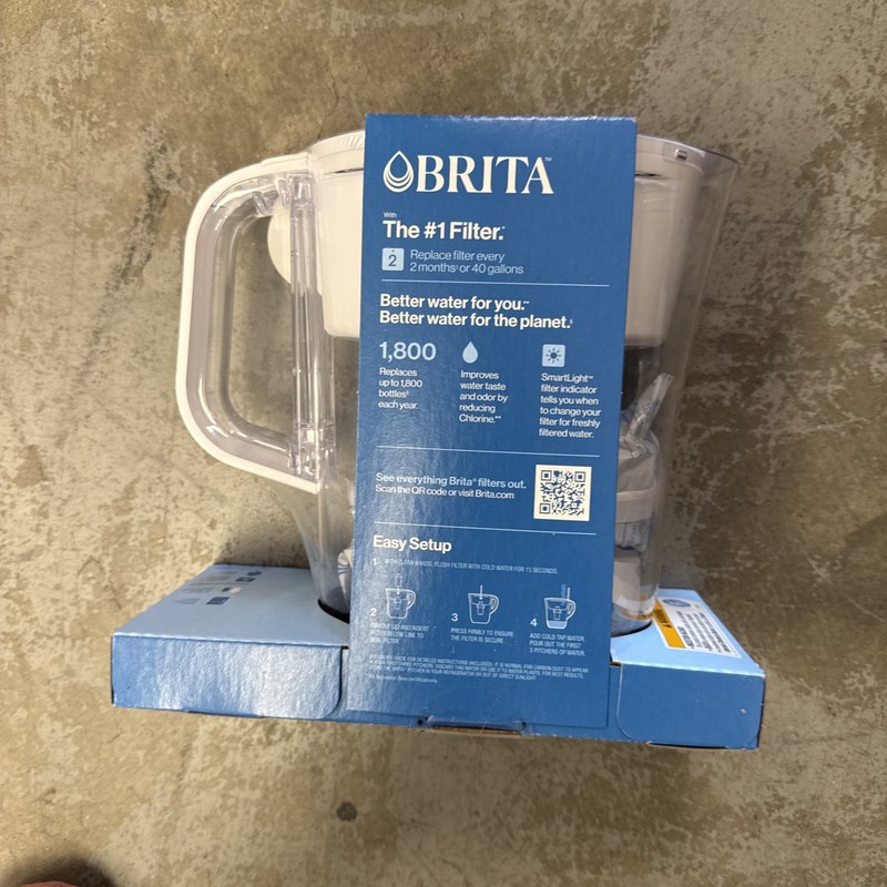 Brita Space Saver 6 Cup Water Filter Pitcher with 2 Standard Filters gallery