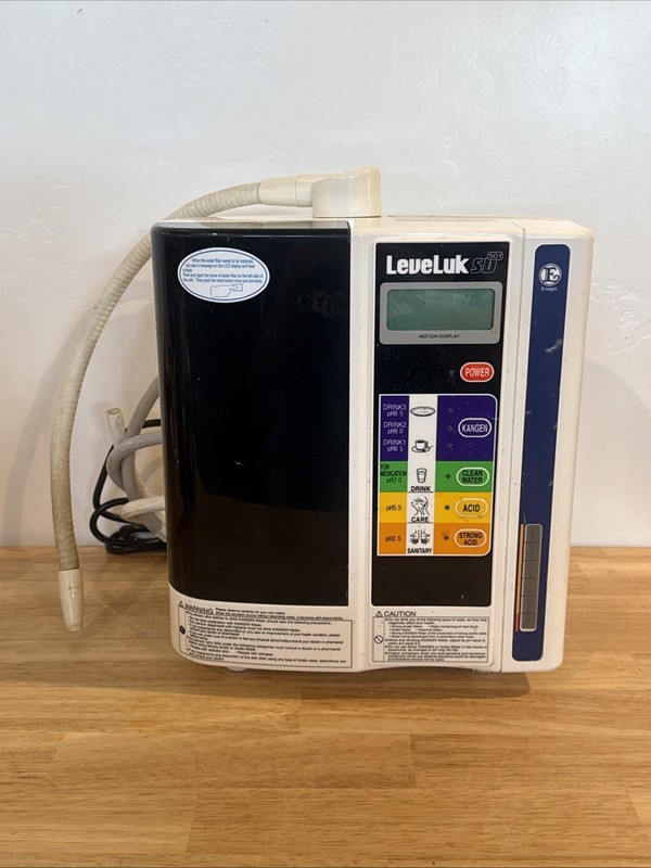 Enagics LeveLuk SD501 Water Ionizer Machine Alkaline Beauty Neutral Acidic Water