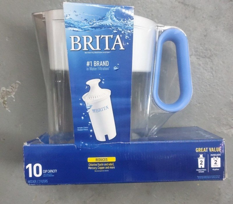 Brita New Sealed Large 10-Cup Water Filter Pitcher With 2 Standard Filters