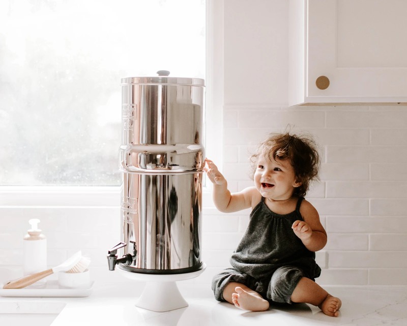 Berkey Water Filter System with 2 Certified Boroux Foundation Black Filters gallery