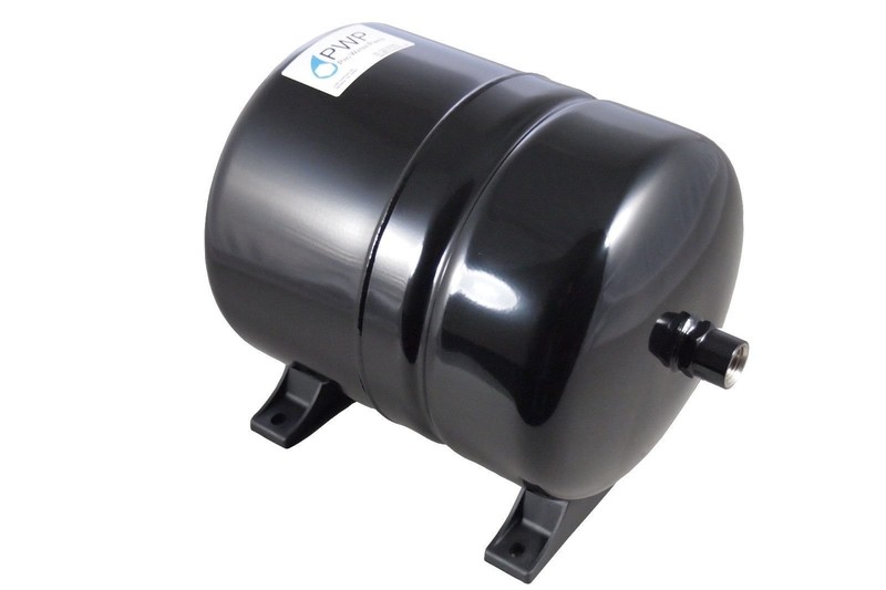 2 Gallon Accumulator Expansion Tank With Wall Mount Bracket 1/2 Female NPT