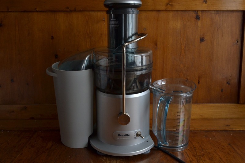Brevill «The Juice Fountain» Juicer Model JE98XL Tested & Complete