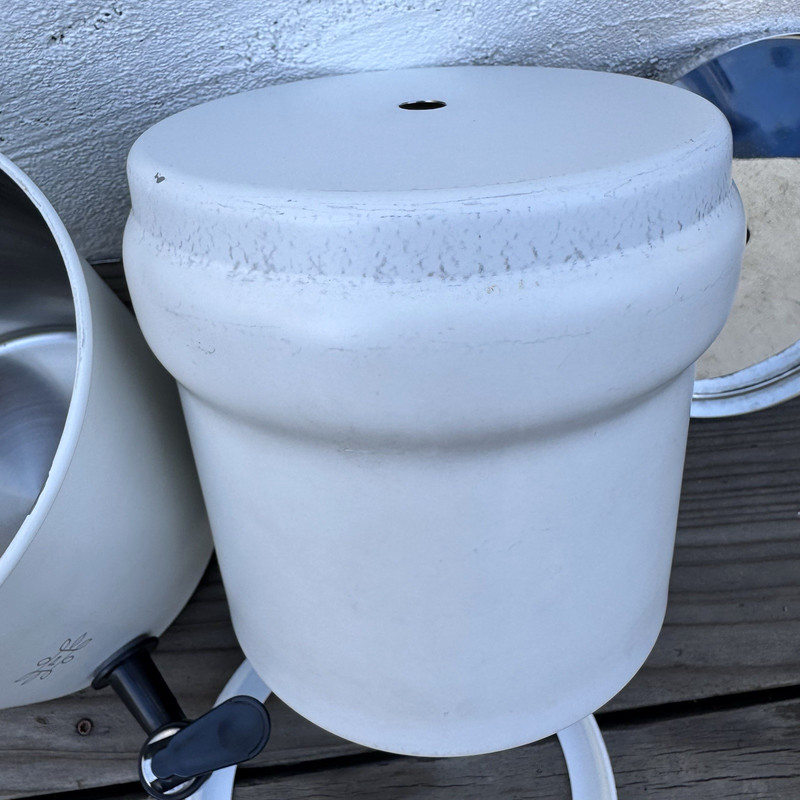 The Pure Co Countertop Water Filter System Decanter Gravity Fed Ivory 1 Gallon gallery