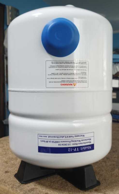 GE Reverse Osmosis Water Storage Tank Model # TP12 Part # 7205326 White W/Stand gallery