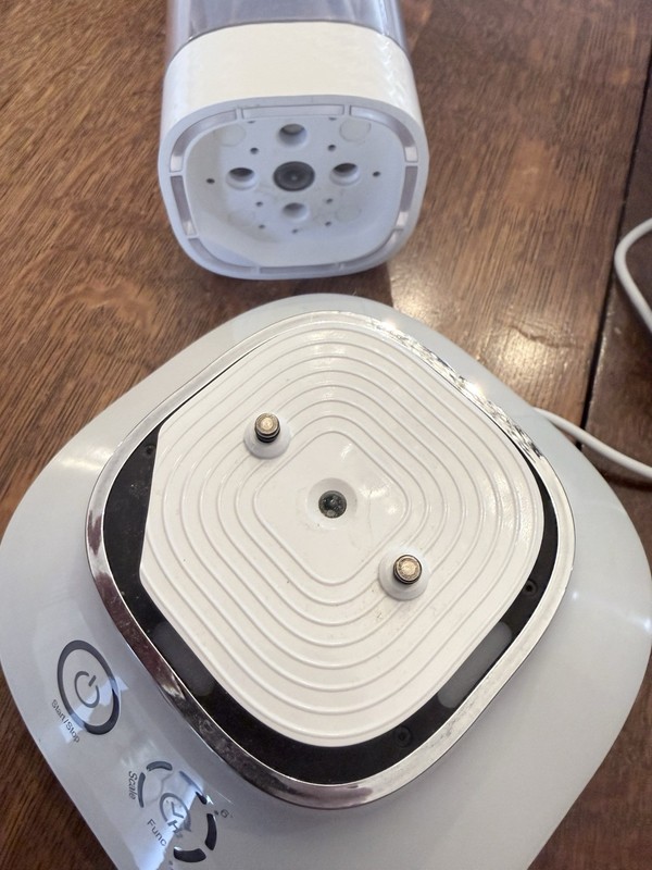 Qlife countertop hydrogen water generator. EUC Turns On, But Not Tested gallery