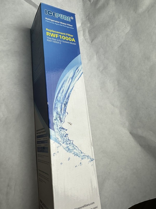 Icepure RWF1000A Refrigerator Water Filter 1 New In Box Red 1000a-s
