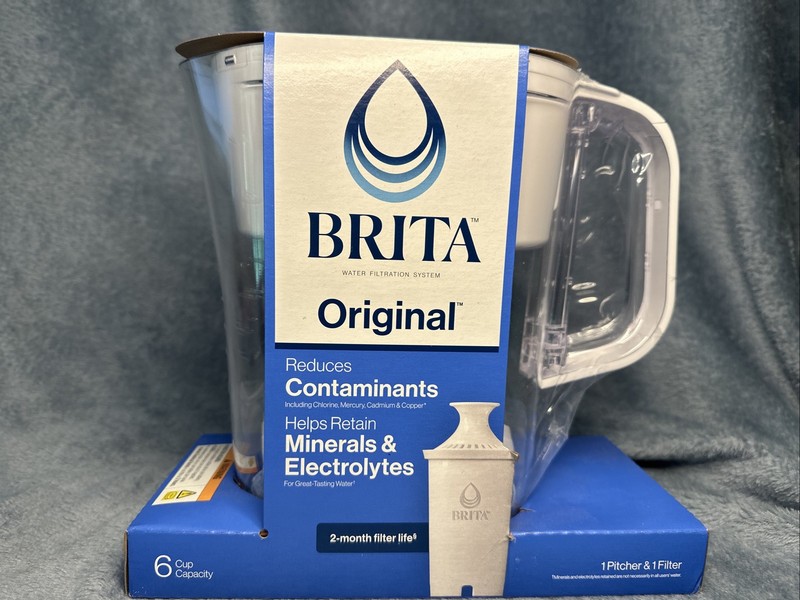 NEW + SEALED – BRITA DENALI 6 Cup Original Water Pitcher + Filter – White