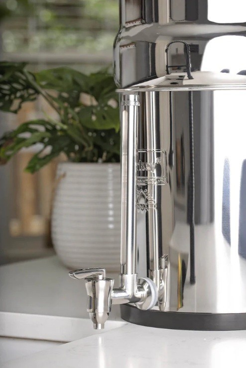 Berkey Water View 7" Stainless Steel Spigot For Use With Travel And Big Berkey gallery