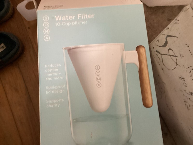Soma 10-Cup Water Filter Pitcher – White with Sustainable Wood Handle – Open Box
