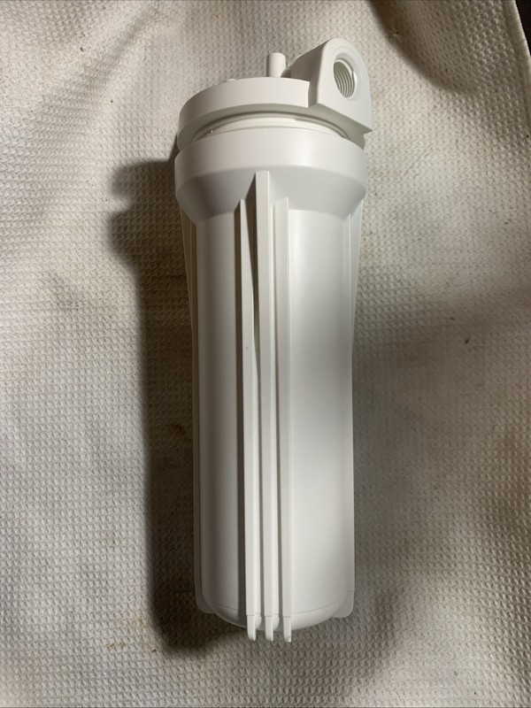 Hydronix 10″ White Housing w/ White Rib Cap, RO & Filtration Systems, 1/2″ Ports